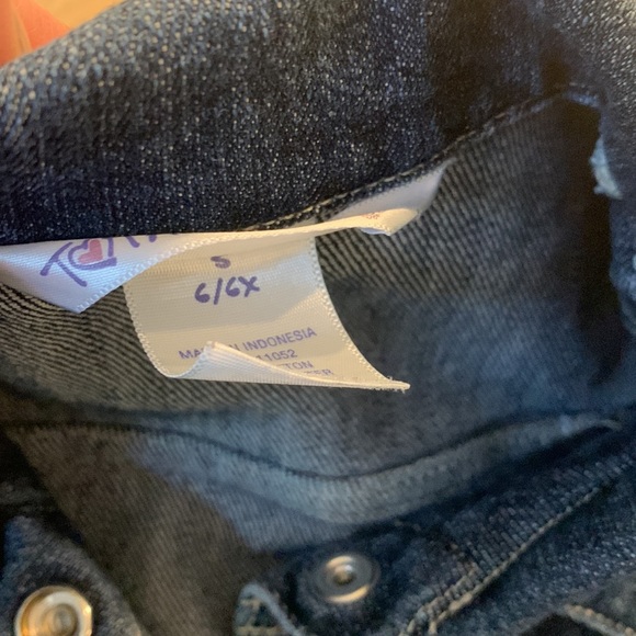 Total Girl size 6 Jean jacket in excellent condition. - Picture 3 of 5